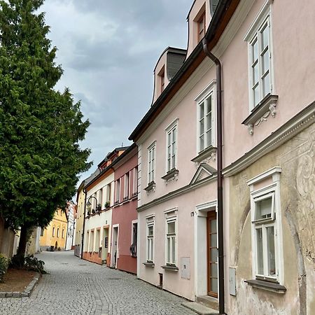 Apartman Na Bidylku - On The Perch Apartment Tábor Exterior foto